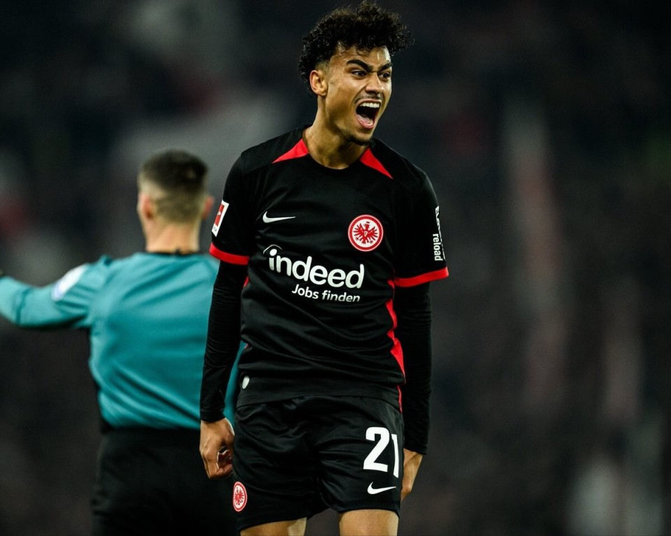 在今夏就非, 法兰克福继, 国国家队首 在今夏就非, 法兰克福继, 国国家队首